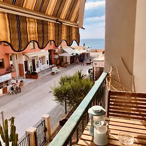 https://appartamento-fernanda.it-tuscanyhotel.com