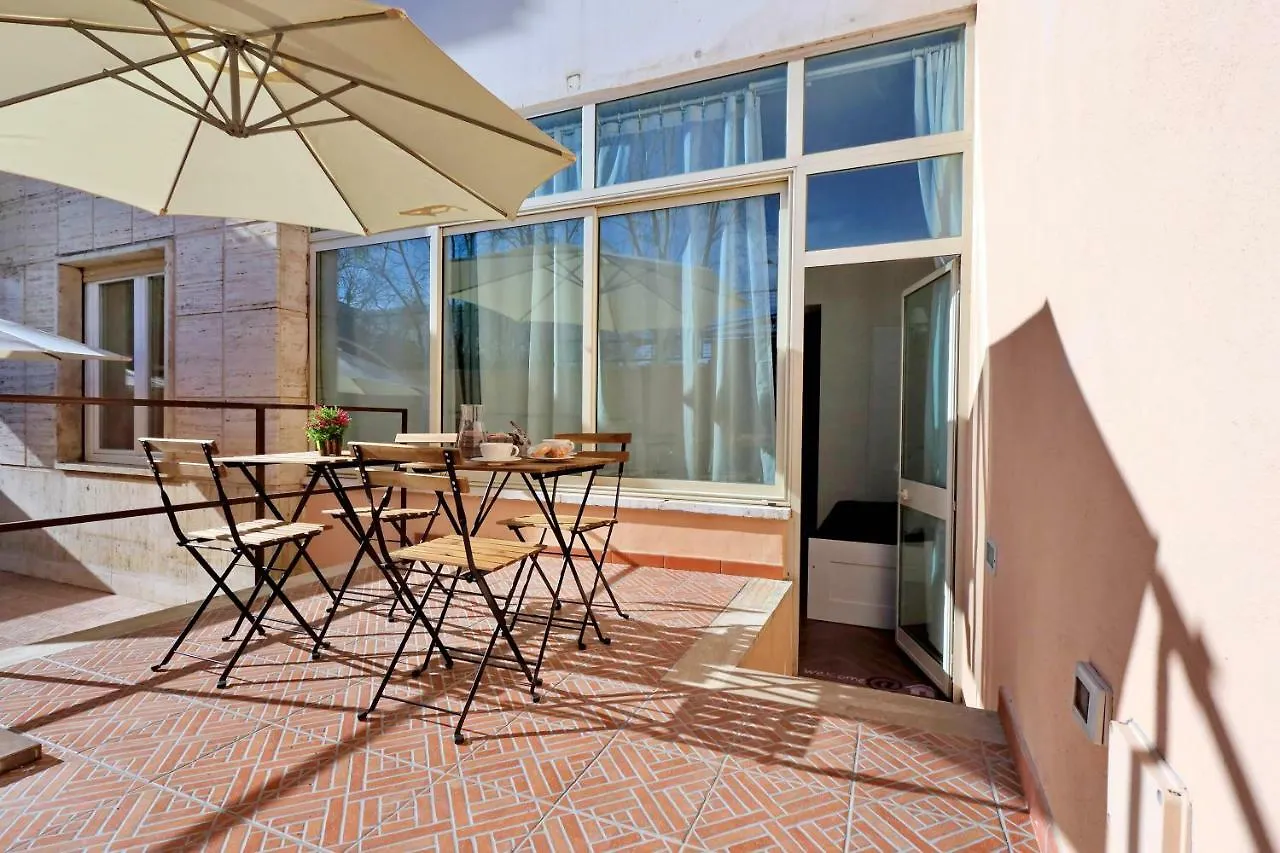 Domus Ponte Milvio Hotel Rome